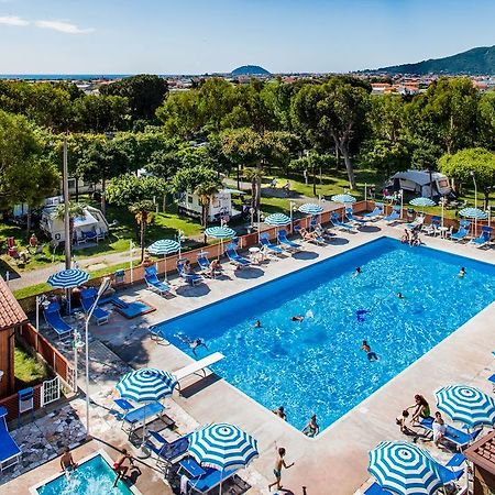 Hotel Camping Baciccia Ceriale Zewnętrze zdjęcie